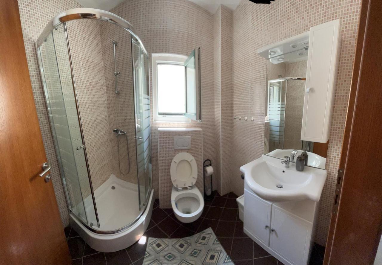 Apartments Pisacic Bibinje Εξωτερικό φωτογραφία